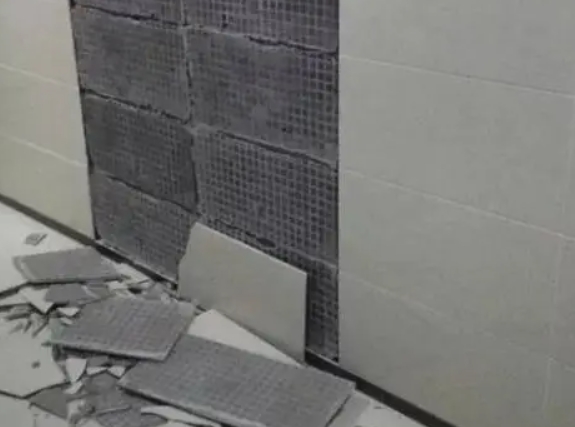 石城瓷砖空鼓维修公司分享下石城墙砖松动维修的知识